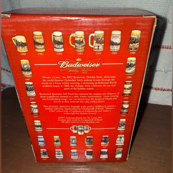 Budweiser Holiday Stein Collection Box - Red and Gold - Picture 4 of 13